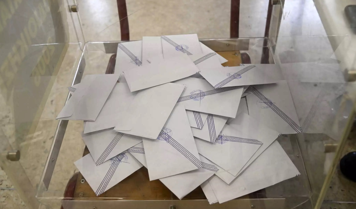 Πολιτική κυριαρχία Μητσοτάκη δείχνουν οι δημοσκοπήσεις λίγο πριν τις Ευρωεκλογές