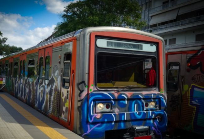 Κορονοϊός: Τελεσίγραφο για λουκέτο στο Μετρό μέχρι την Δεύτερα