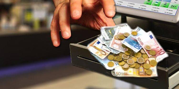 Απόπειρα ληστείας σε κατάστημα τυχερών παιχνιδιών στην Αργυρούπολη – Αντέδρασε ο ιδιοκτήτης και έτρεψε σε φυγή τους δράστες