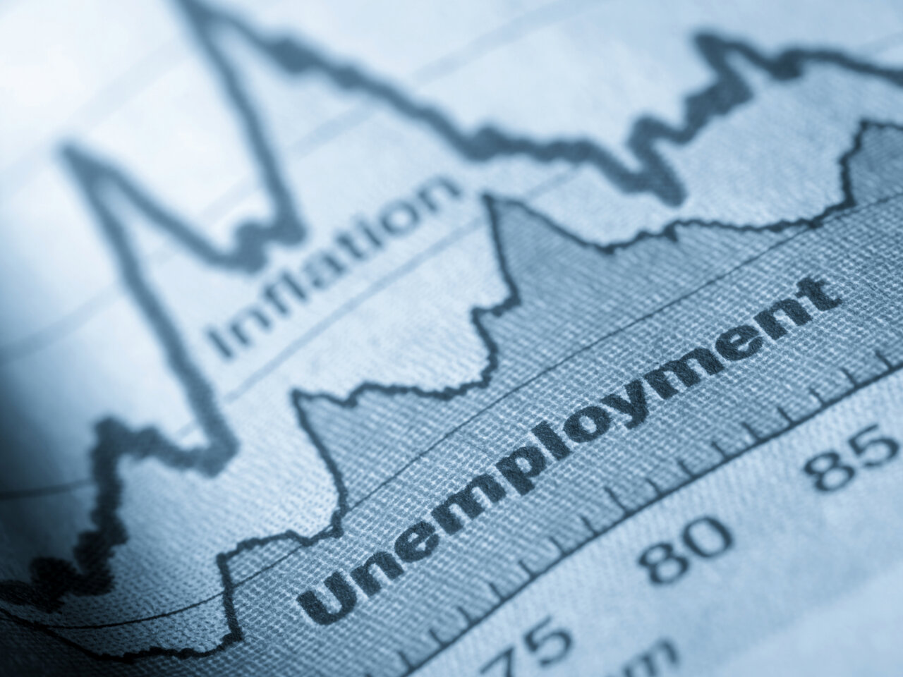 Κατά 10,4% μειώθηκαν οι άνεργοι τον Απρίλιο