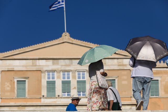 Σε ρυθμούς καύσωνα όλη η χώρα