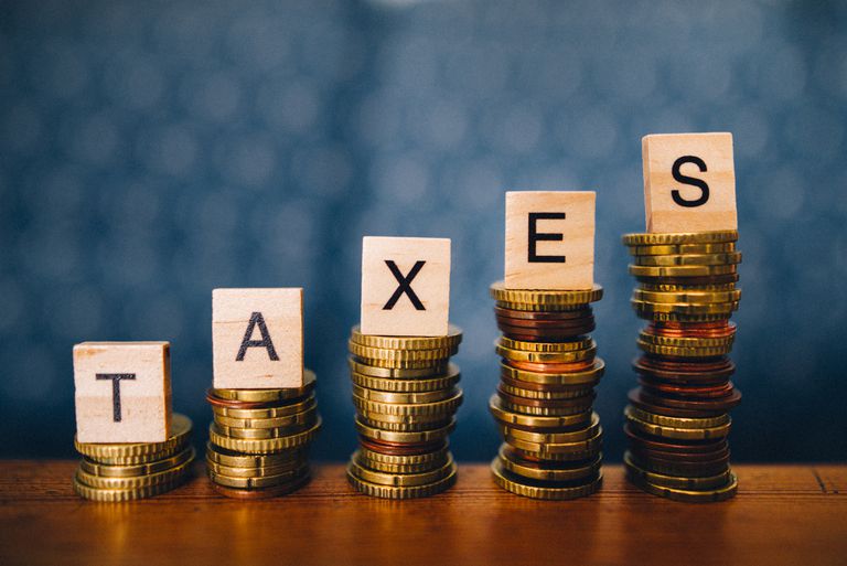 Υπ. Οικονομικών: 12 fake news για το φορολογικό νομοσχέδιο