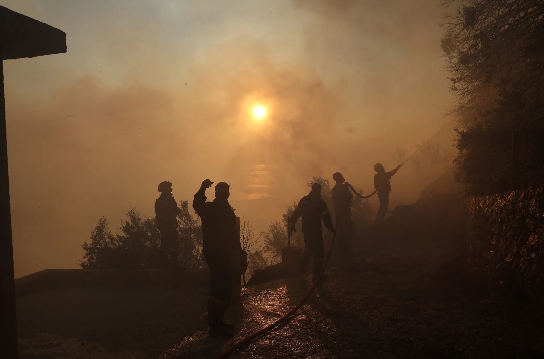 Υψηλός και σήμερα ο κίνδυνος πυρκαγιάς για 5 περιφέρειες