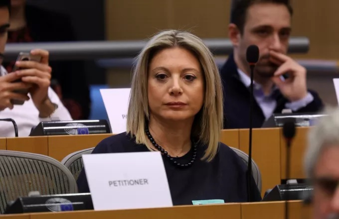 Τέμπη: Η Επιτροπή Αναφορών του Ευρωκοινοβουλίου θα κρατήσει ανοιχτή την αναφορά της Μαρίας Καρυστιανού