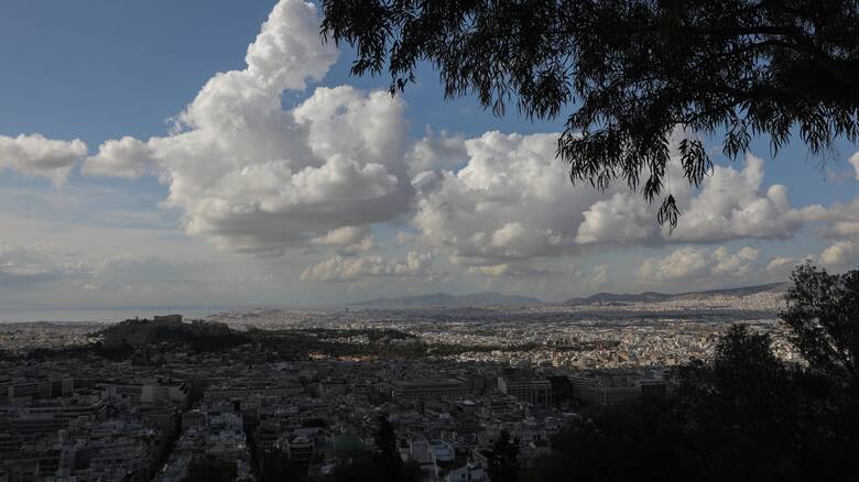 Βελτιωμένος σήμερα ο καιρός: Σε ποιες περιοχές ανεβαίνει η θερμοκρασία;